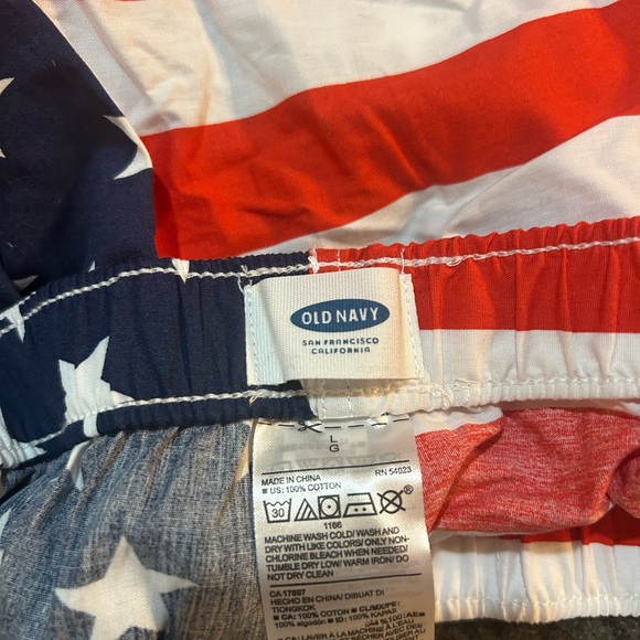 American Flag Patterned boxer Shorts red white and blue - Picture 3 of 3